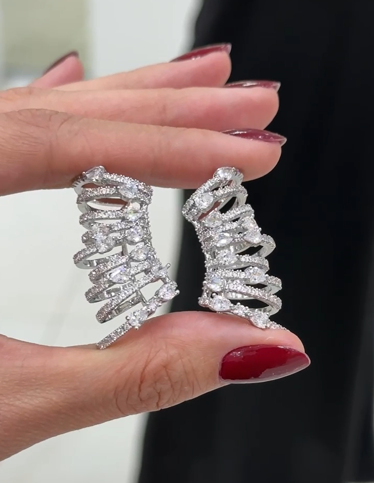 Piercing Fake Luna - Cravejado com zircônias