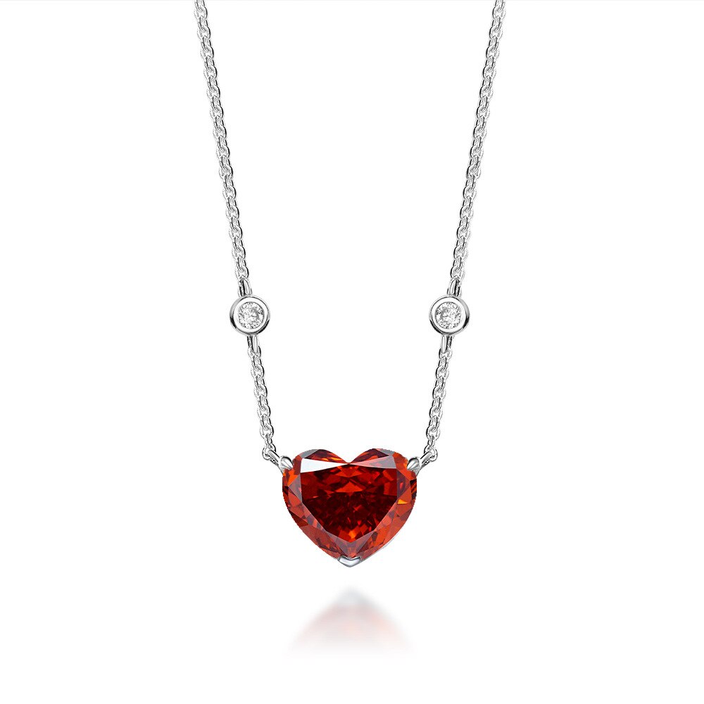 Colar de Coração Lily - 100% Prata com moissanite