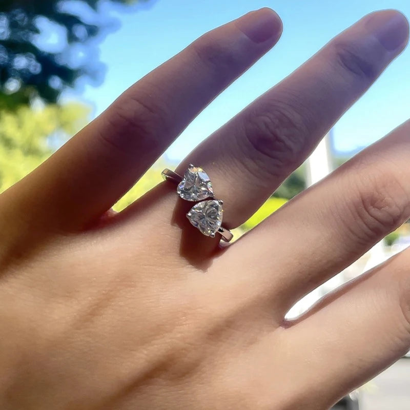 Anel Coração Duplo Moissanite - 100% Prata 925