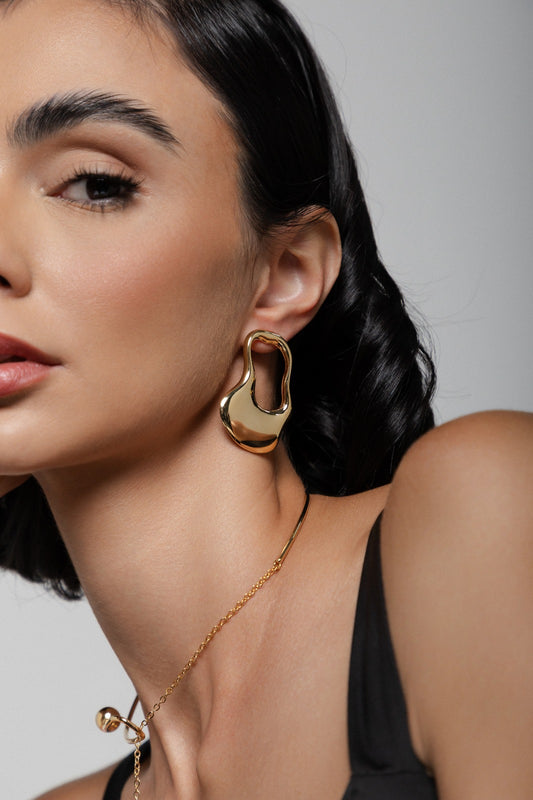 Brinco Orgânico Dourado - Banhado a ouro 18k