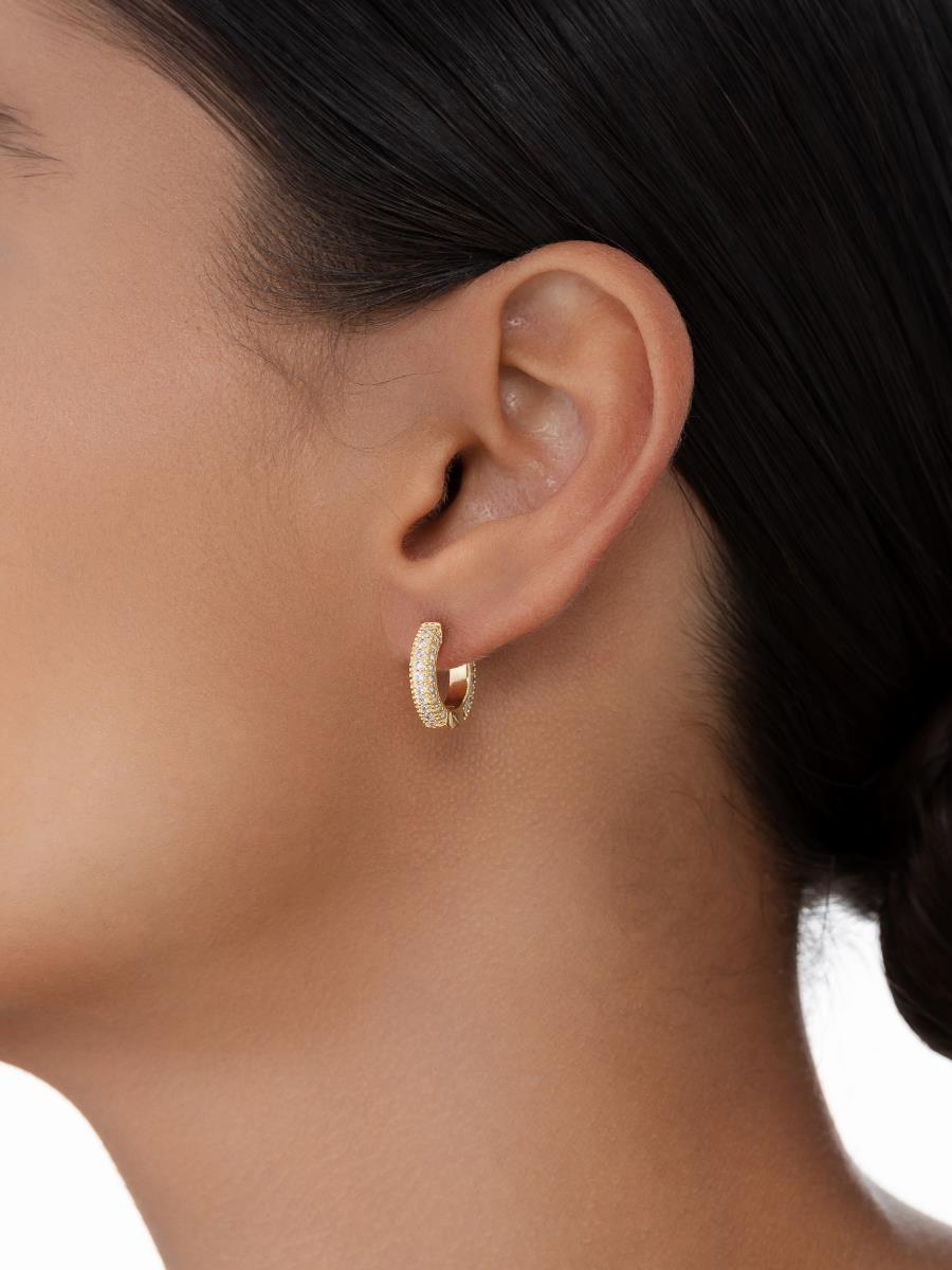 Argolinha cravejada P - Banhado a ouro 18k