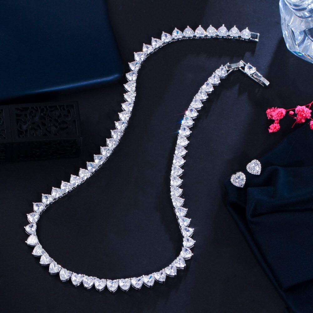 Conjunto Riviera e Brinco Coração - Cravejados com Zircônias