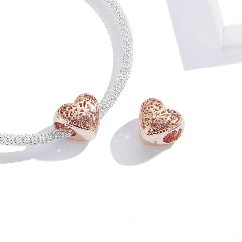 Charm Golden Heart - 100% Prata 925 banhado a Ouro 18k