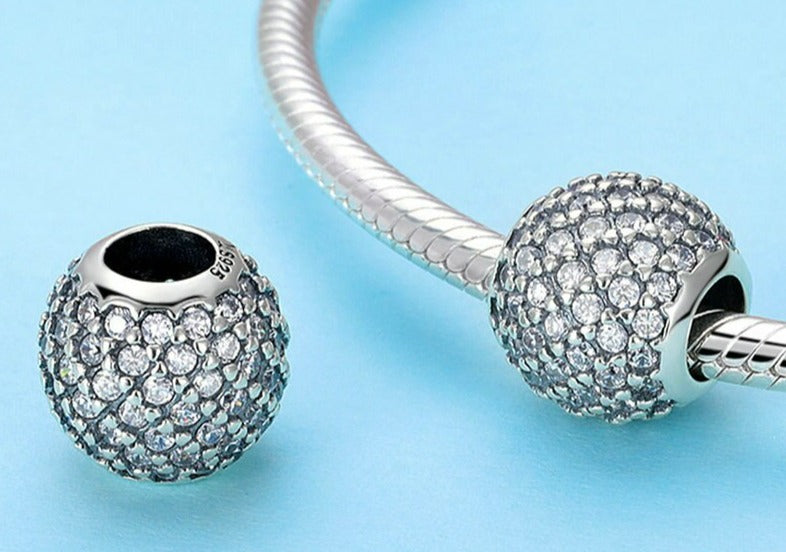 Charm Platinum Love - 100% Prata 925 com zircônias