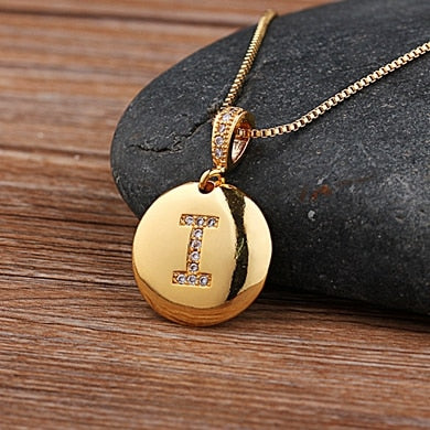 Colar Medalha de Letra Gold