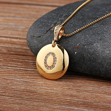 Colar Medalha de Letra Gold
