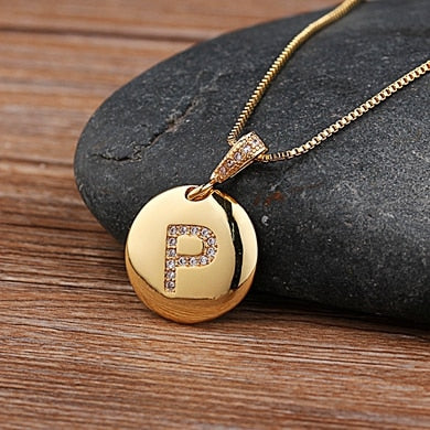 Colar Medalha de Letra Gold