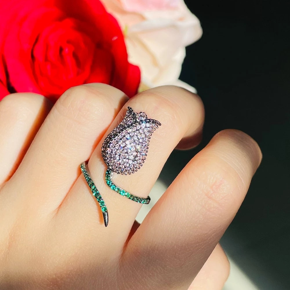Anel Rosa Crystal - Cravejado com Zircônias