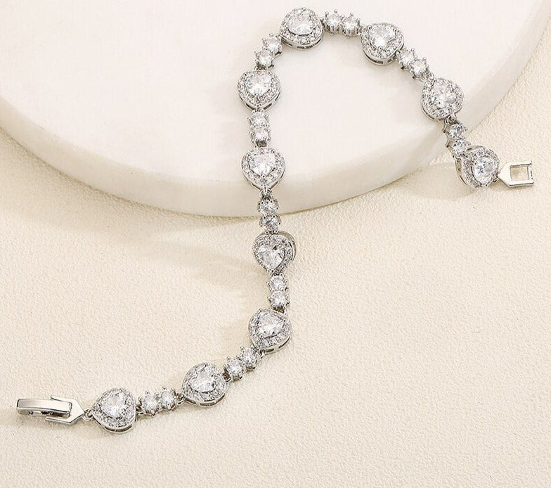 Pulseira de Coração Queen Diamond - Cravejada com Zircônias