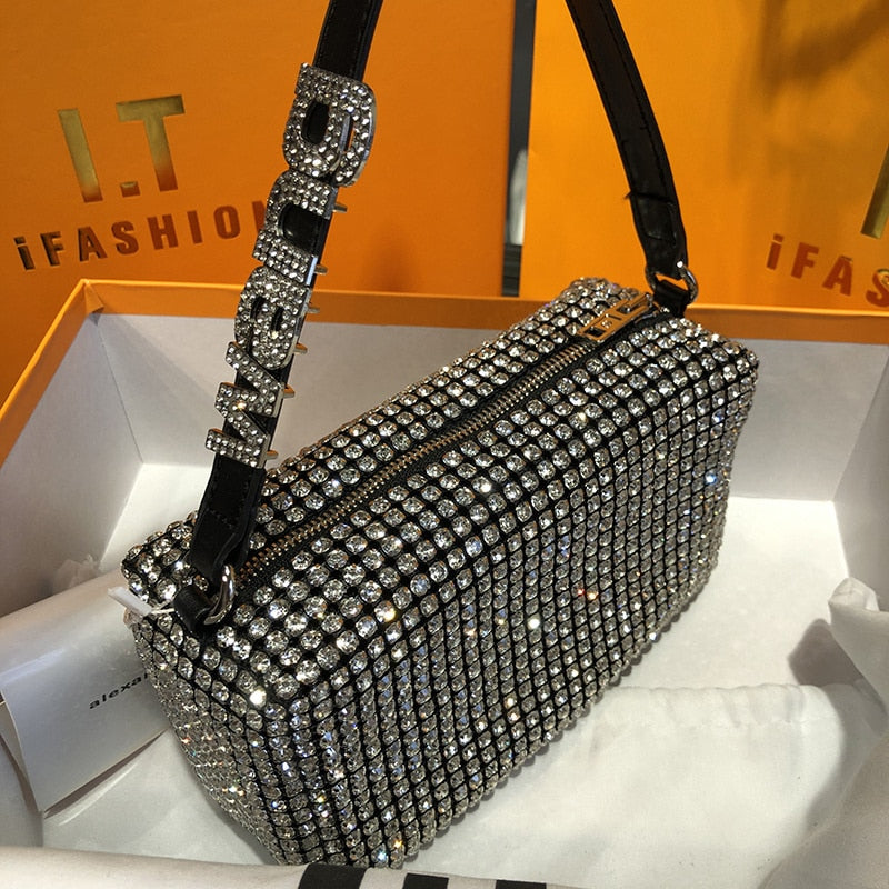 Bolsa Clutch Wang - Cravejada com Strass