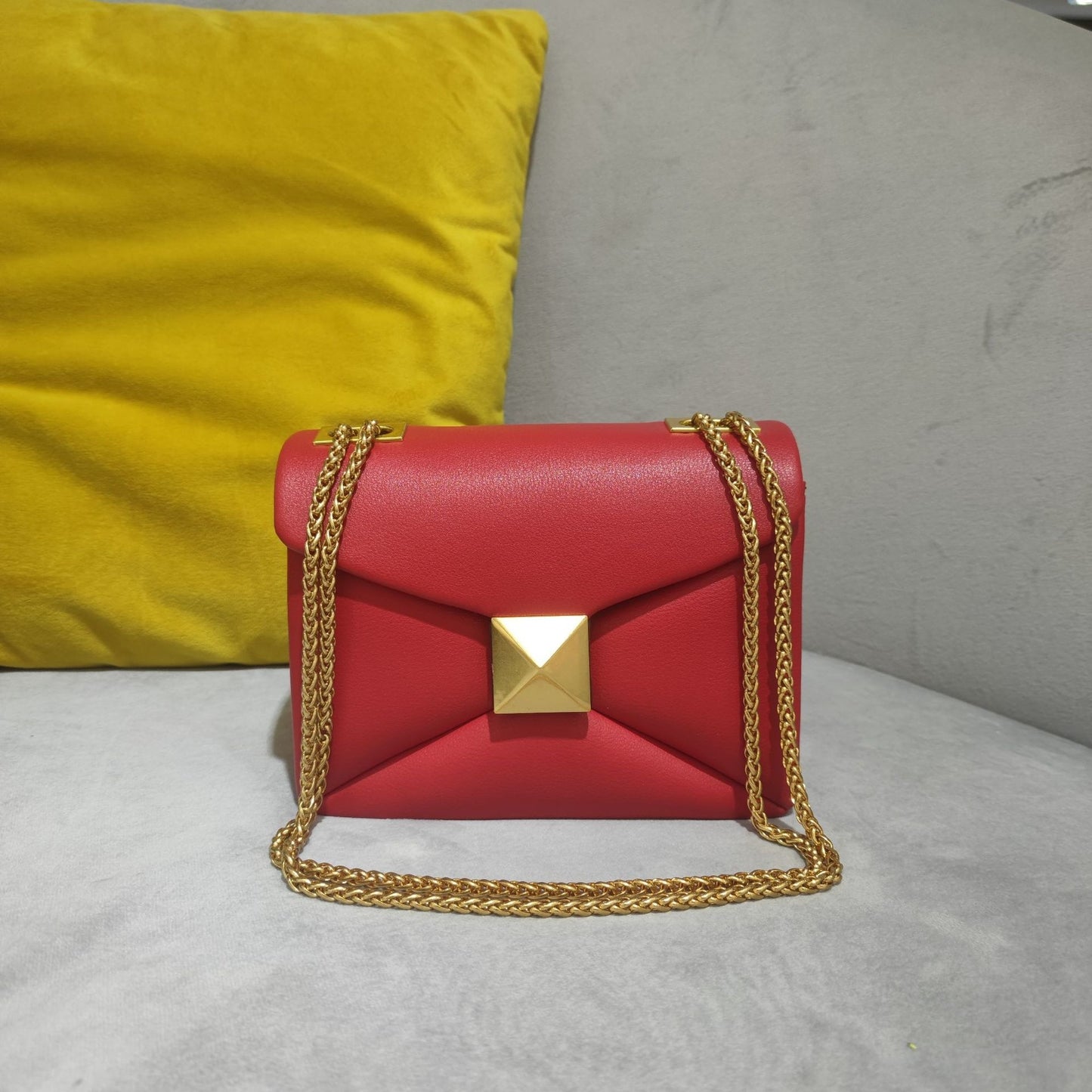 Bolsa One Stud - 100% Couro Legítimo
