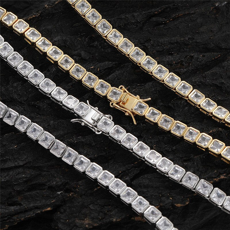 Pulseira Quadradinha Cristal 4 mm - Cravejada com Zircônias