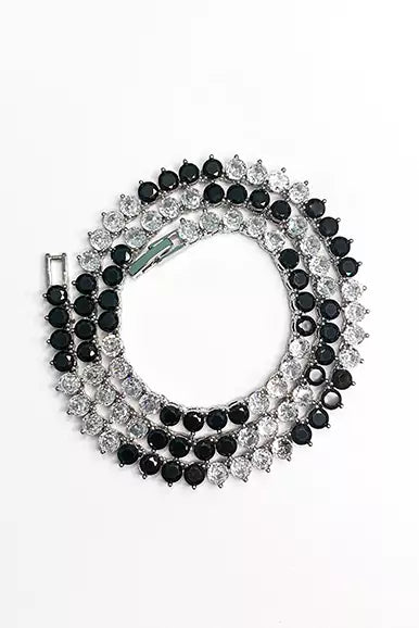 Colar Riviera ônix cristal três pontas