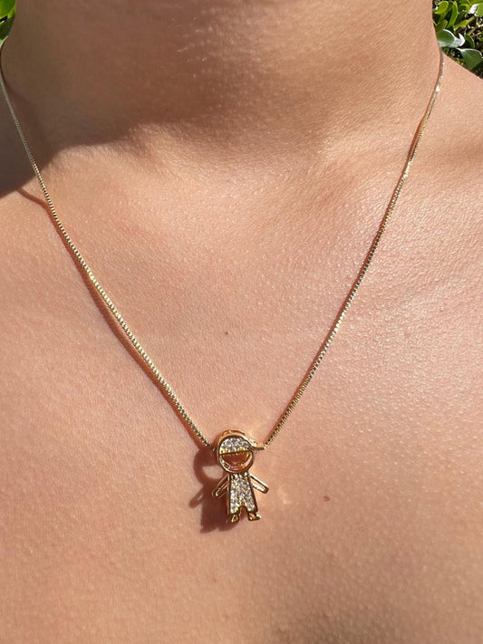 Colar Pingente Menino - Banhado a ouro 18k