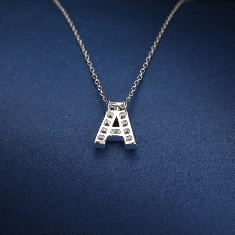 Colar Letra Petit Moissanite - 100% Prata 925