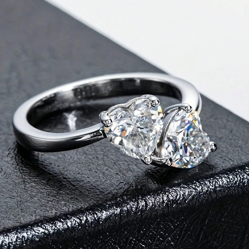 Anel Coração Duplo Moissanite - 100% Prata 925