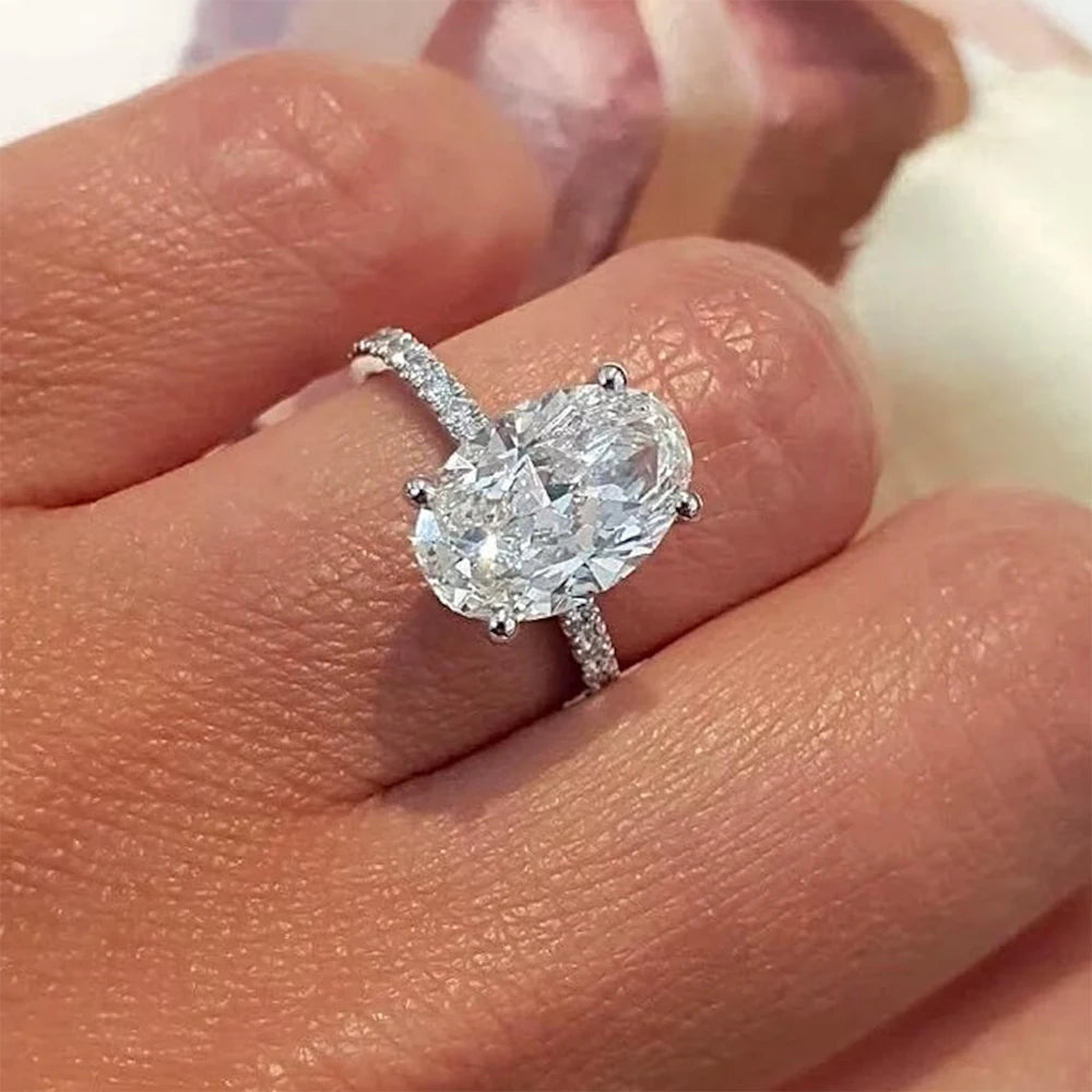 Anel Pedra Oval Moissanite - 100% Prata 925