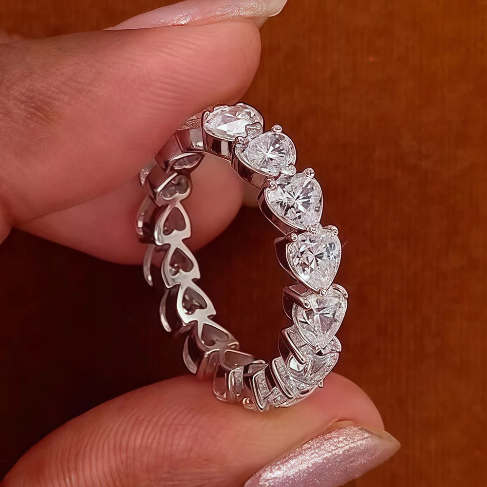 Anel Aparador de Coração Moissanite - 100% Prata 925
