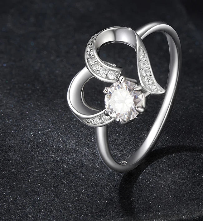 Anel Love Moissanite 0.5 ct - 100% Prata 925