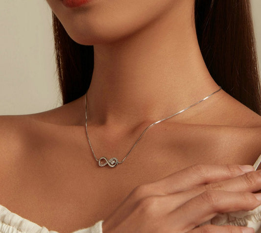 Colar Infinito Amor - 100% Prata 925 cravejado com zircônias