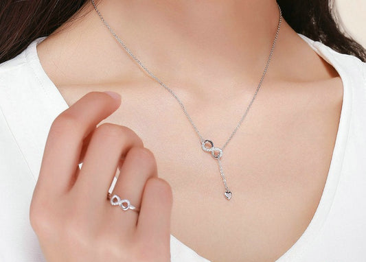 Colar Infinito Gravatinha - 100% Prata 925 cravejado com zircônias