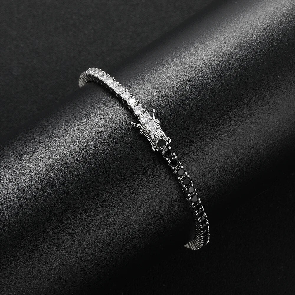 Pulseira Black Crystal - Cravejada com zircônias