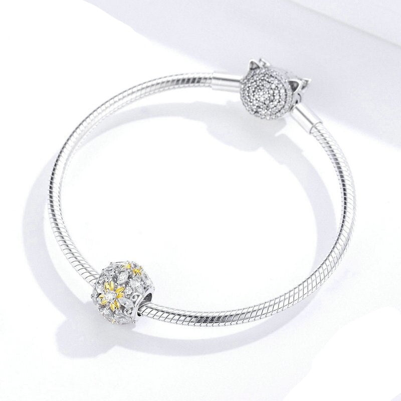 Charm Platinum Flower - 100% Prata 925 com Zircônias