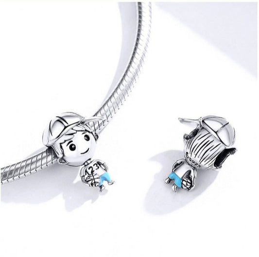 Charm Menino Boné - 100% Prata 925