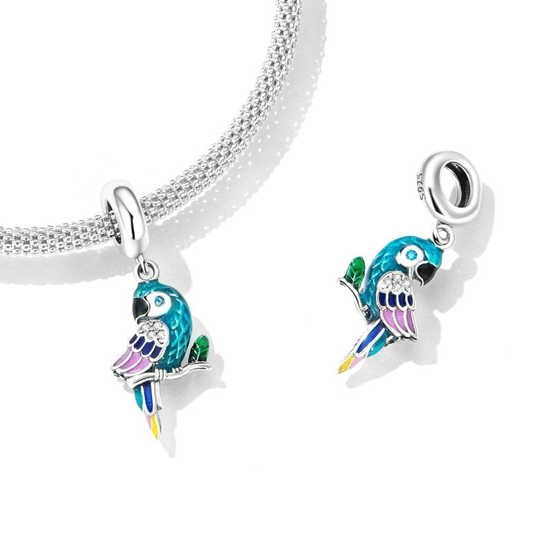 Charm Pendente Arara Colorida - 100% Prata 925 com zircônias