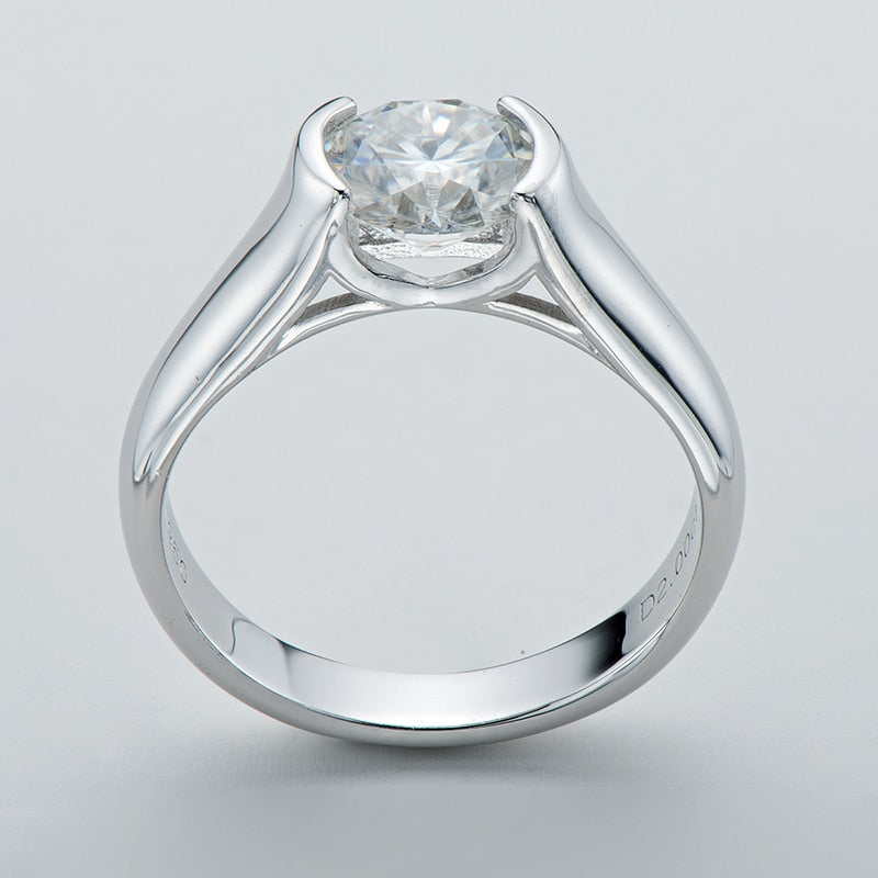 Anel Sirius - 100% Prata com Moissanite