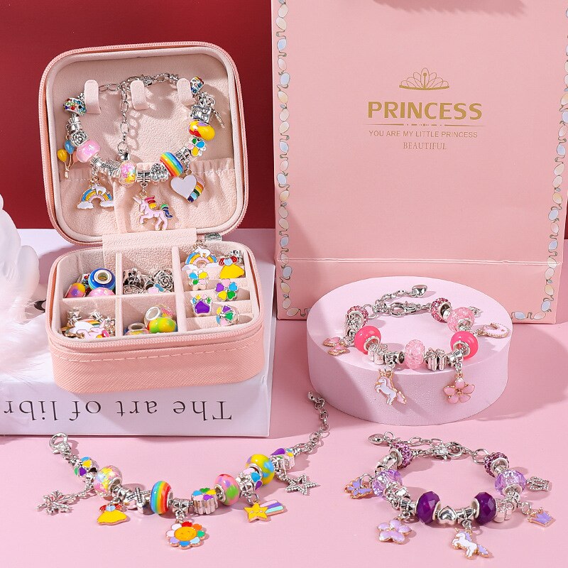 Kit de Pulseiras e Berloques Princess